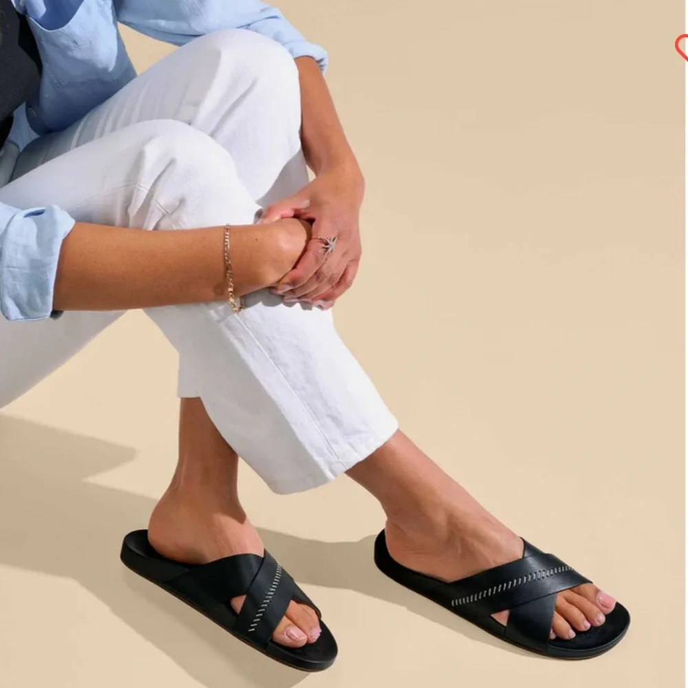 OluKai Women's Black Crisscross Slide Sandals